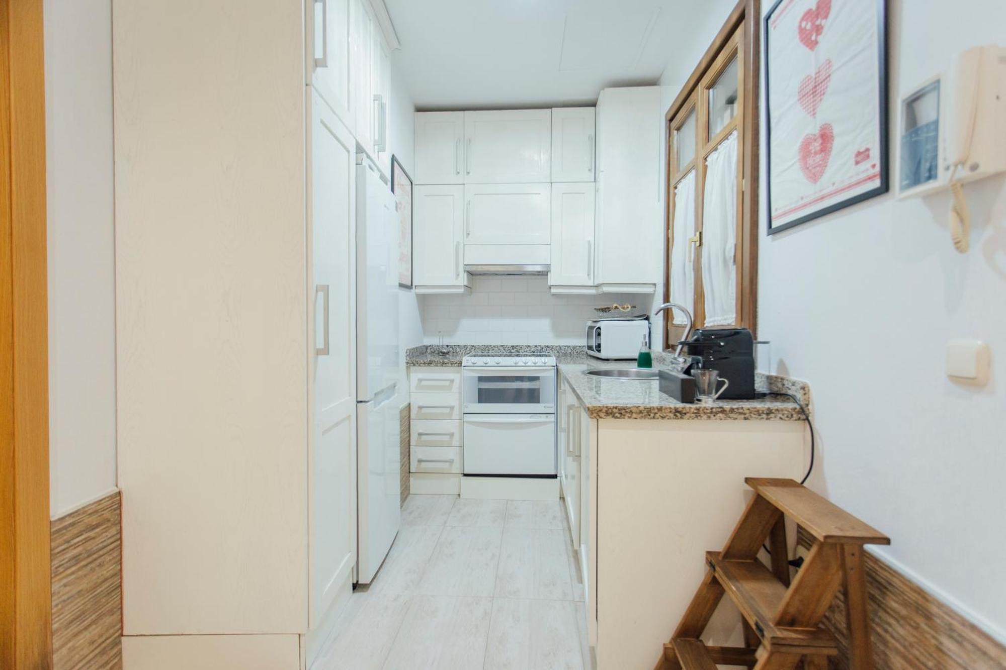 塞维利亚Beautiful And Cozy- 1Bd 1Bth- Arenal Center公寓 外观 照片